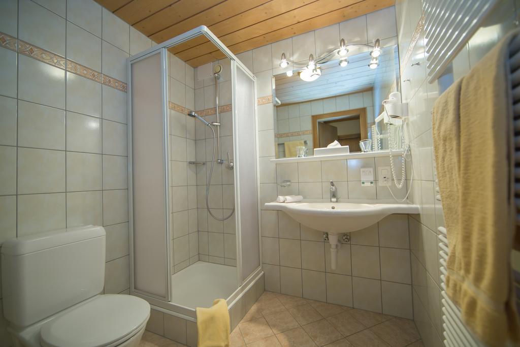 Hotel Cresta Samnaun Room photo