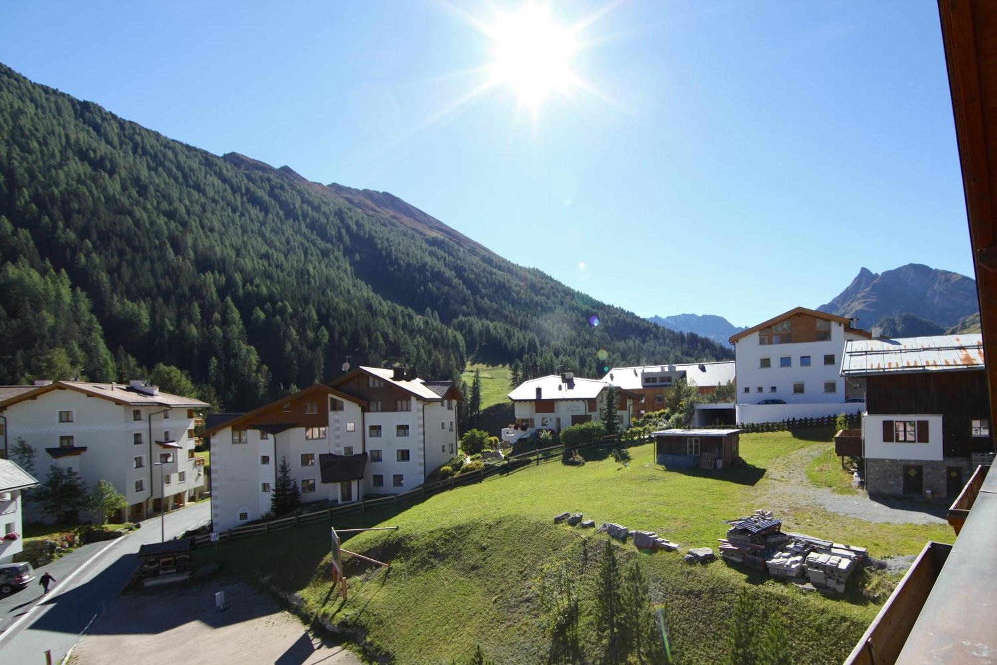 Hotel Cresta Samnaun Exterior photo